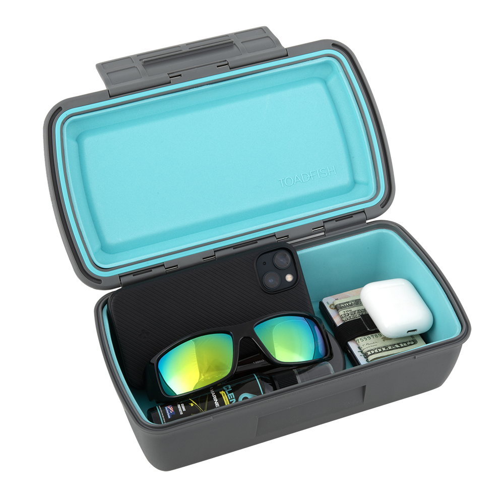 Gray Dry Box with Smart Grip – Outside and In