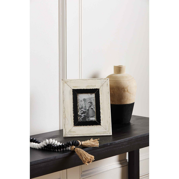 Small White and Black Picture Frame - Thumbnail 3